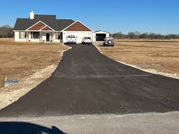 Best Gravel Driveway Installation  in Edmonton, KY